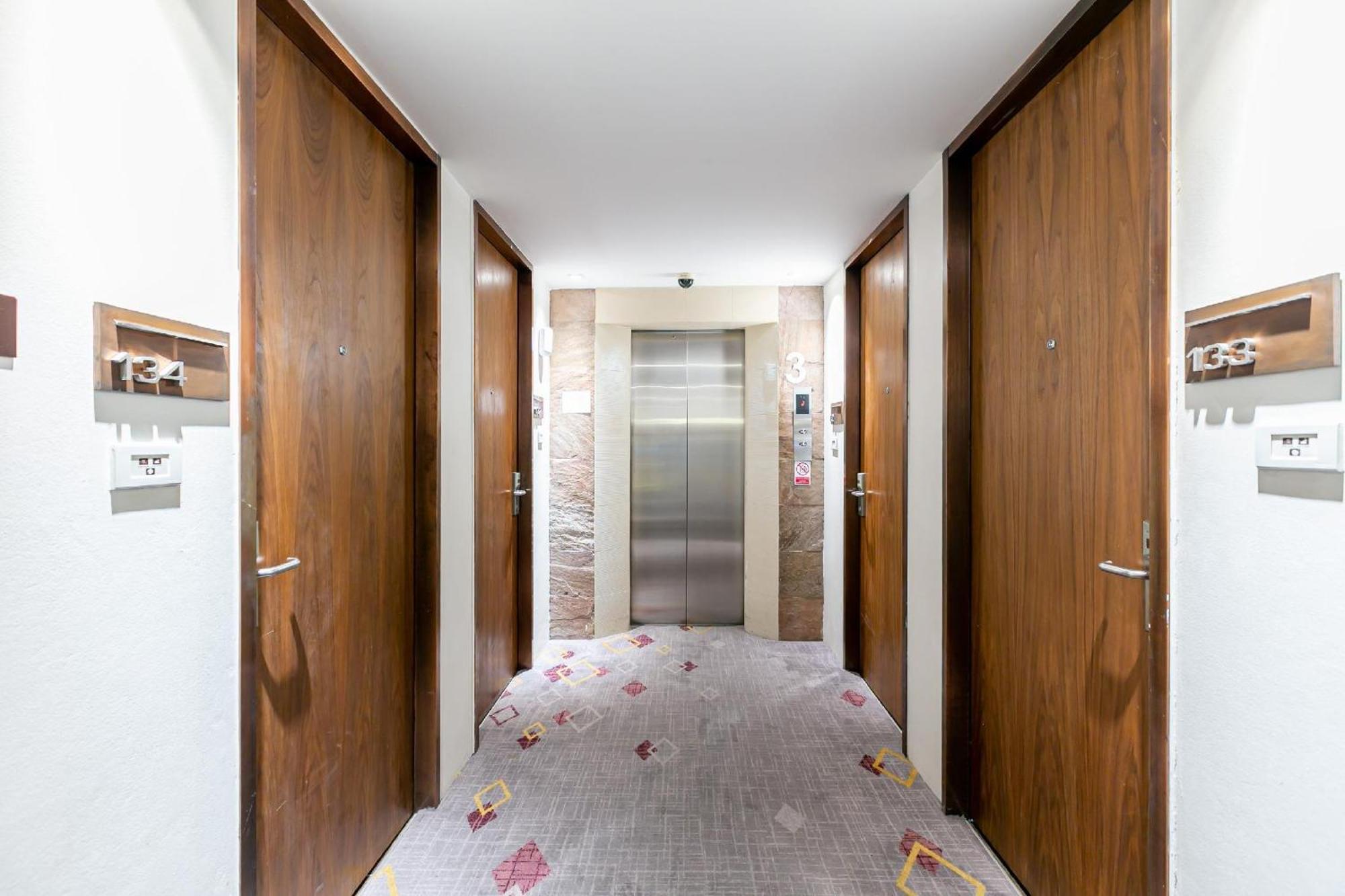Hotel Uno Express Bangkok Zewnętrze zdjęcie