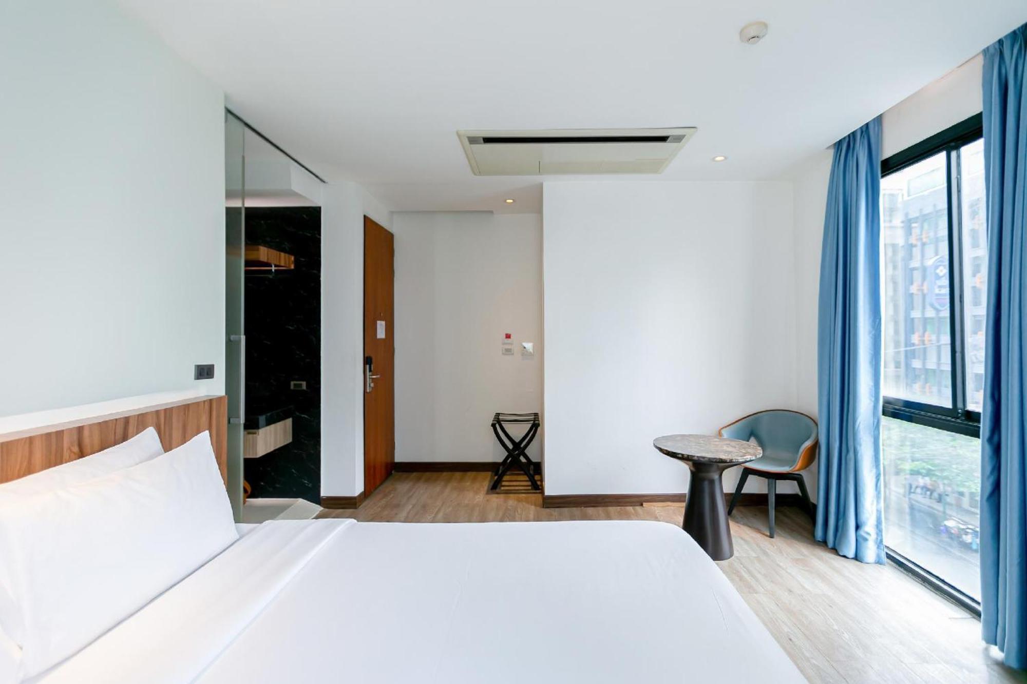 Hotel Uno Express Bangkok Zewnętrze zdjęcie