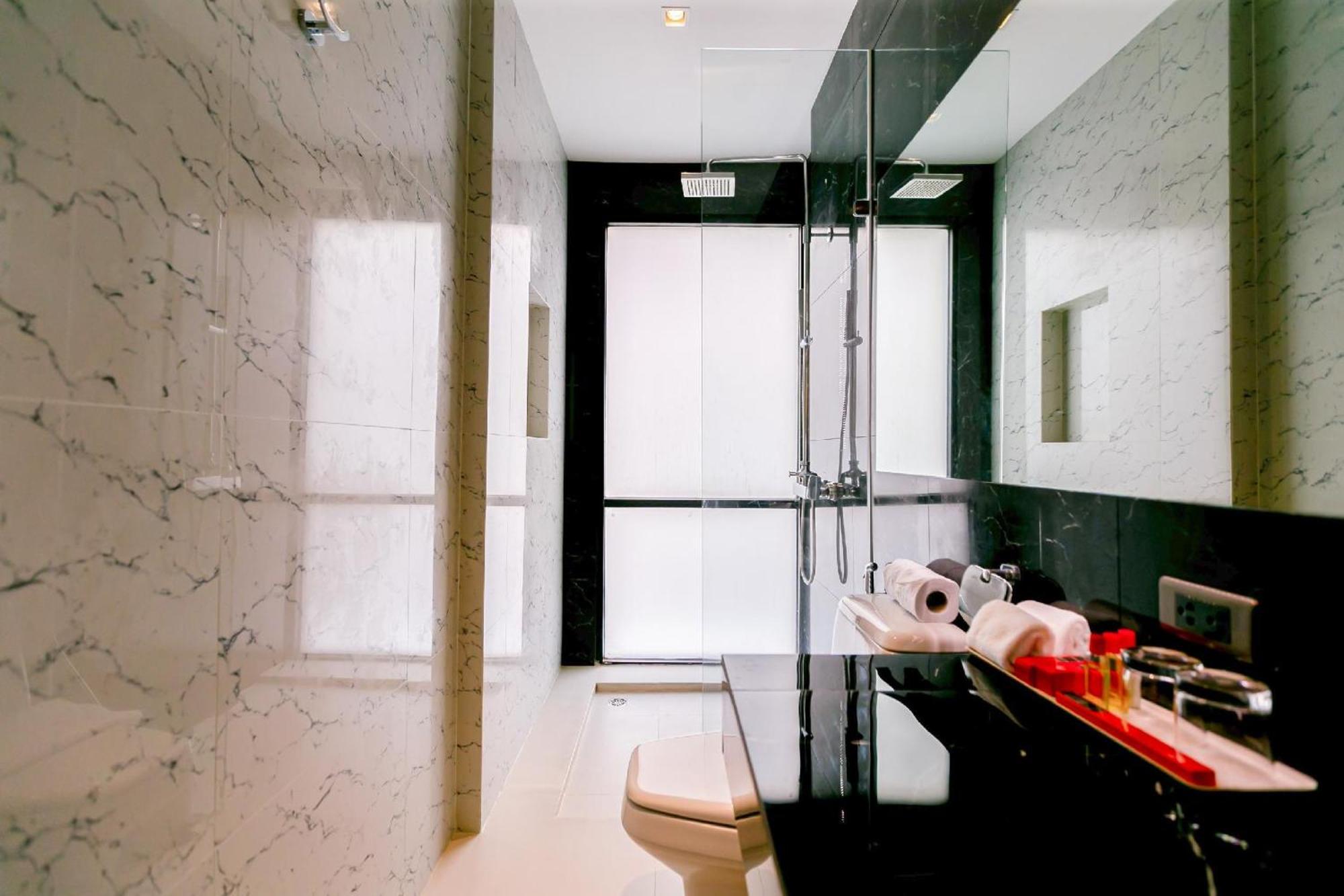 Hotel Uno Express Bangkok Zewnętrze zdjęcie